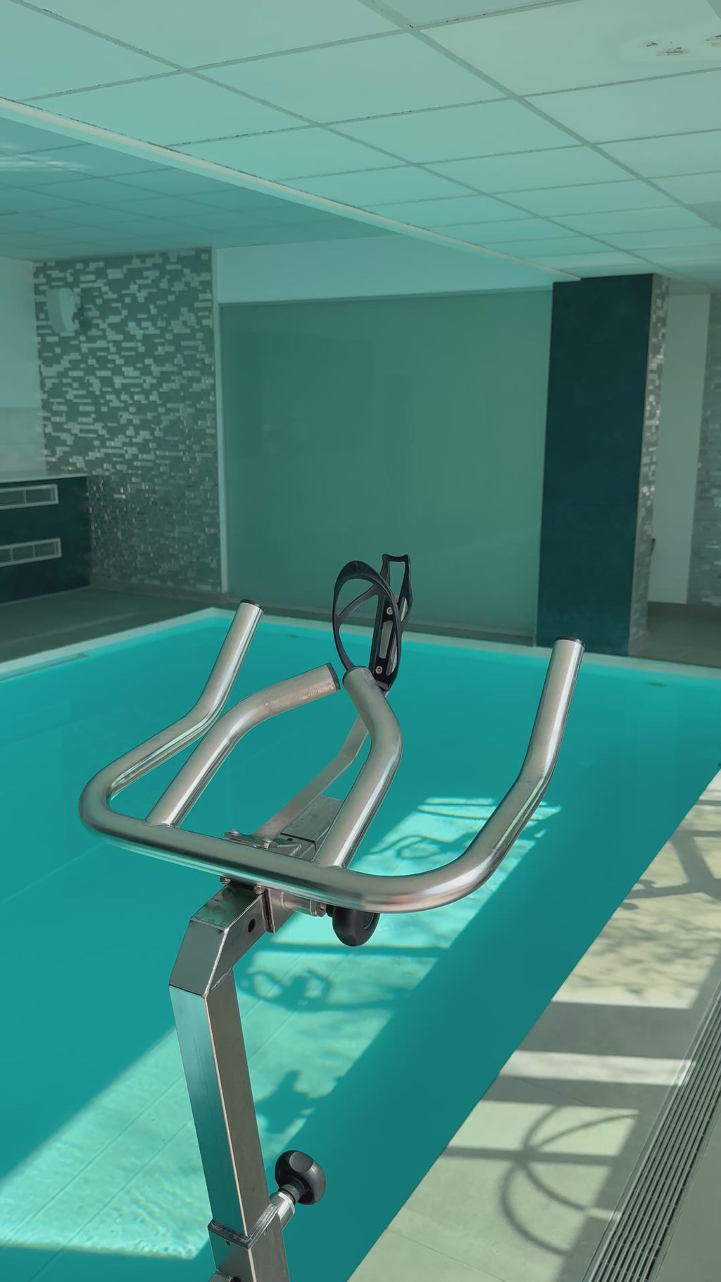 Hydrorider aquaholder